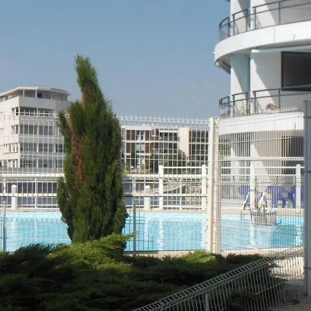 Appt 2 Pieces Avec Balcon, Piscine, Parking Prive A - Fr-1-246-17 Apartment La Rochelle (Charente-Maritime)